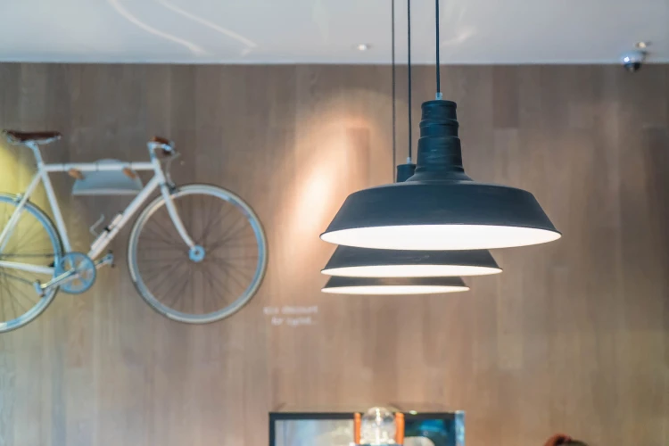 wiszaca-lampa.jpg